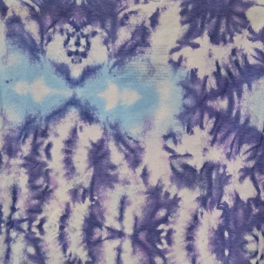 NWT Disney Stitch Tie-Dye Crop Top - Picture 6 of 6